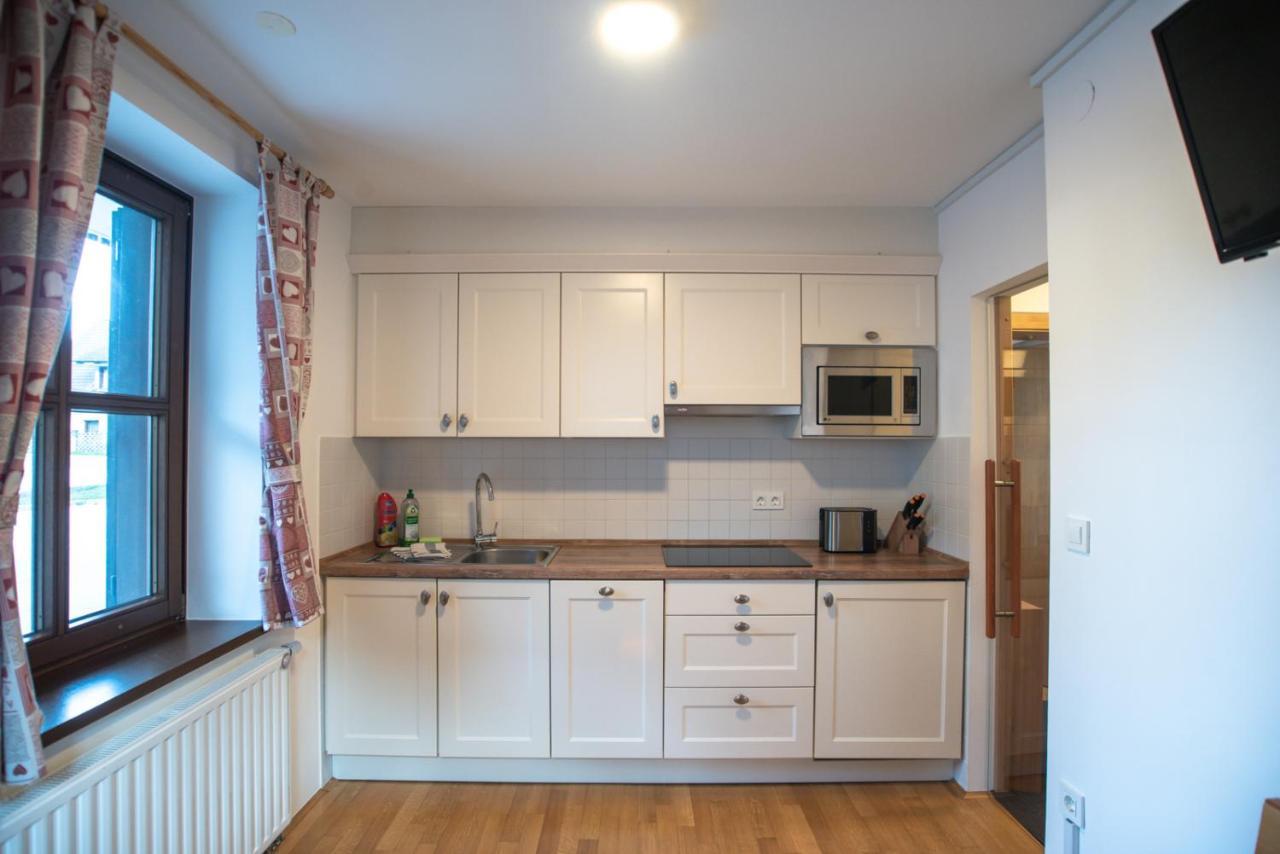 Pritlicni Apartma Hribovc Z Atrijem Kranjska Gora Ngoại thất bức ảnh